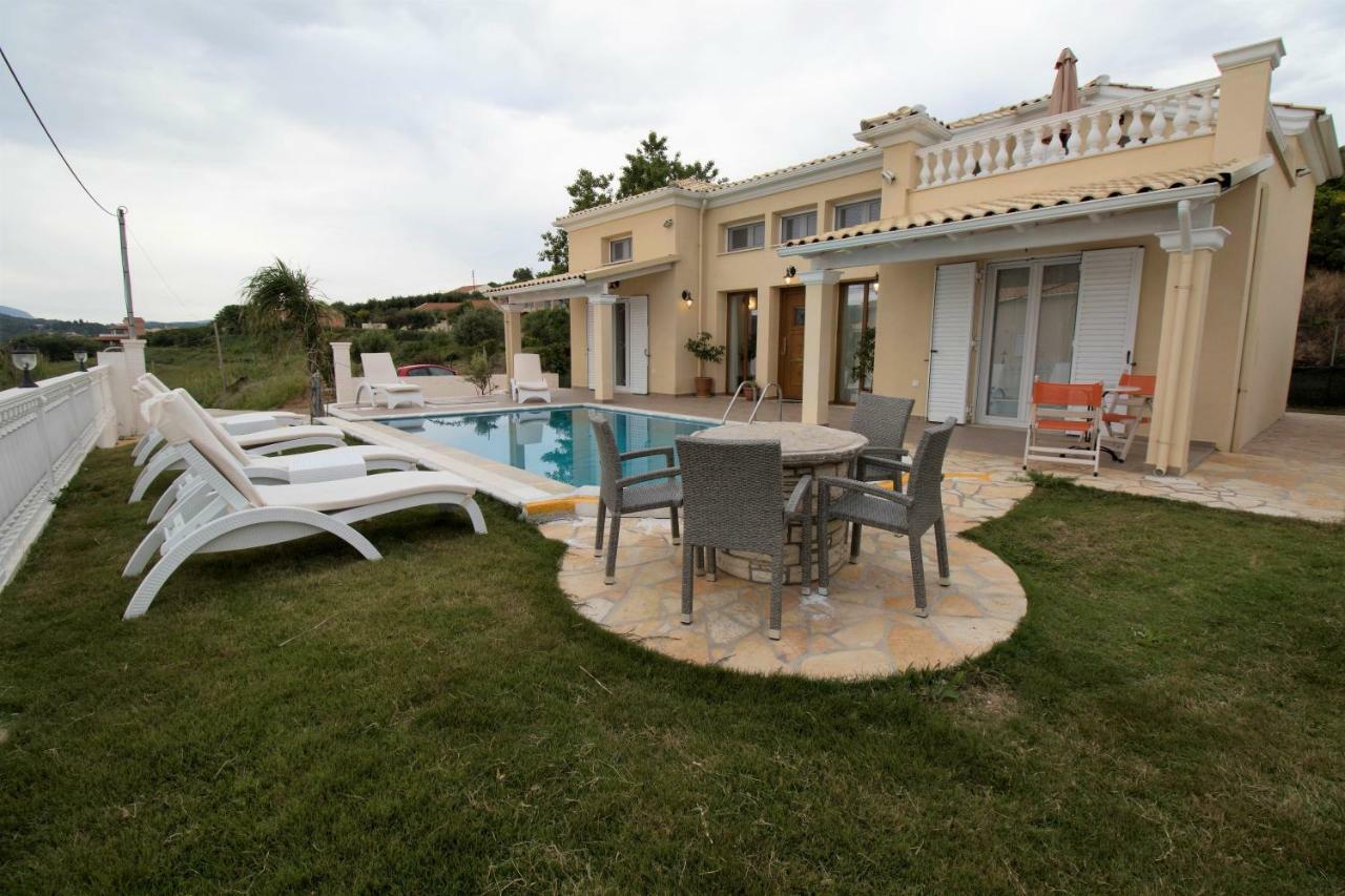 Villa De La Mer Агиос Стефанос Экстерьер фото