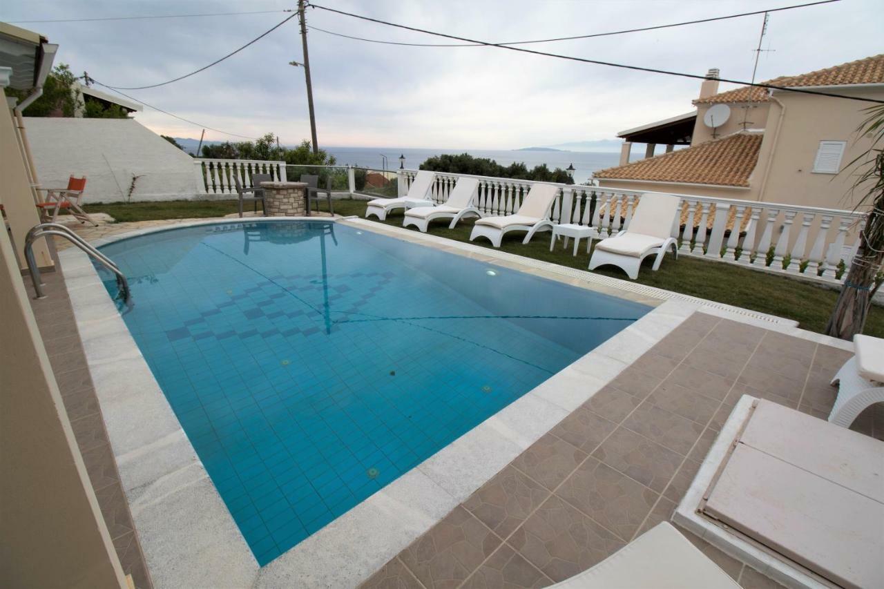 Villa De La Mer Агиос Стефанос Экстерьер фото